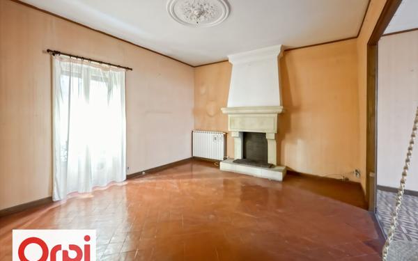 Appartement à vendre    4 pièces • 172,88 m2 Béziers