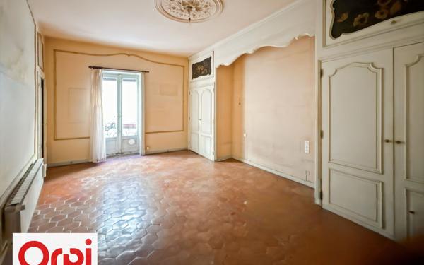 Appartement à vendre    4 pièces • 172,88 m2 Béziers