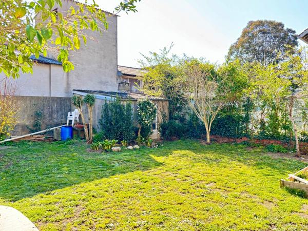 Charmante maison avec jardin au  calme dans une impasse