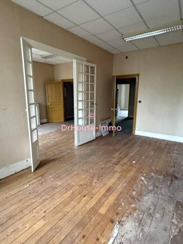 Immeuble à vendre 15 pièces de 236 m²