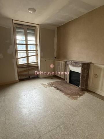Immeuble à vendre 15 pièces de 236 m²