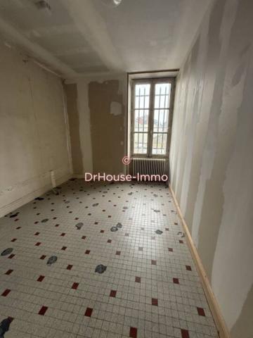 Immeuble à vendre 15 pièces de 236 m²