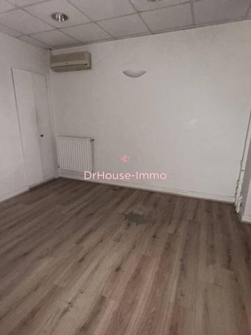 Immeuble à vendre 15 pièces de 236 m²