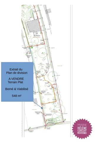 Terrain borné constructible plat de 548 m2 - 5 minutes plag