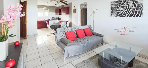 APPARTEMENT T3 MEUBLES VUE MER