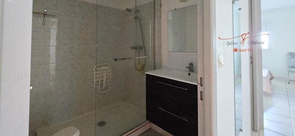 APPARTEMENT T3 MEUBLES VUE MER