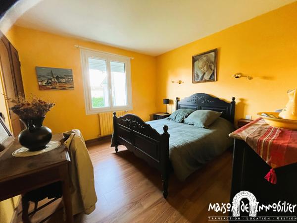 CHARENTE MARITIME - SUD ROYAN - 5 PIECES - BEAUX VOLUMES - JARDIN - GARAGE