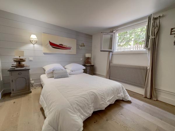 Arcachon - Les Abatilles ! Maison 5 pièces de 90 m2 avec terrasse et stationnement !