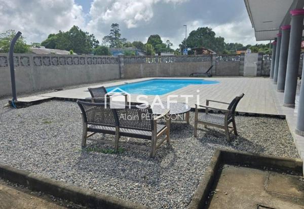 Villa Piscine T5+ de 2009 - 121m2