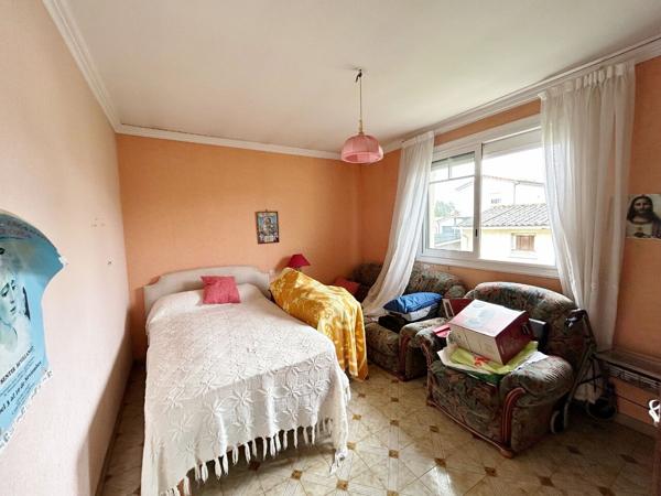 Maison 5 pièce(s) 142 m² sur 1070 m² de terrain, coté Beauzelle, hors couloir aérien