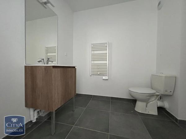 Appartement à louer 1 pièce 28.01m² Monteux (84170)