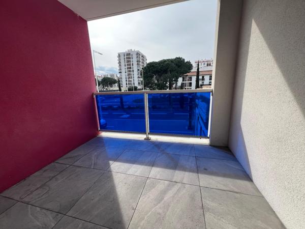 LOCATION APPARTEMENT T3 ( balcon et place de parking)