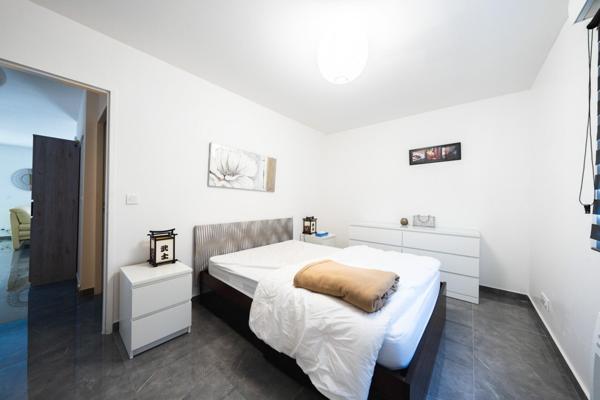 LOCATION APPARTEMENT T3 ( balcon et place de parking)