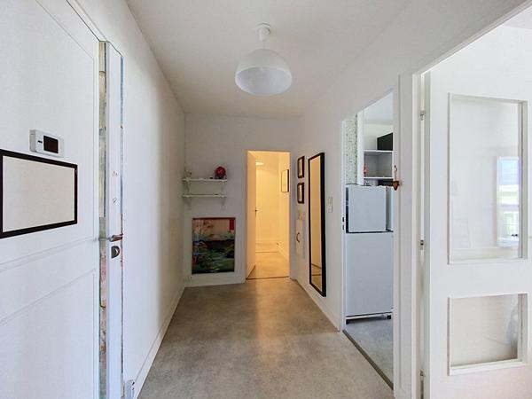 Angers Sud Appartement T3 avec ascenseur, balcon, garage et cave