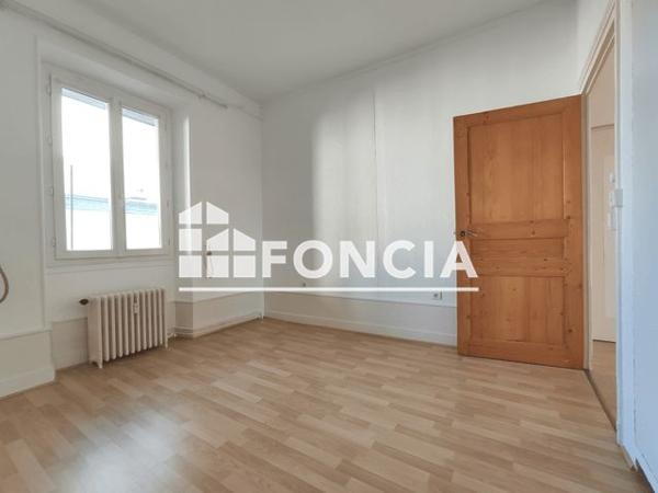 Location Appartement 3 pièces 65.8 m² - 22 AVENUE VICTORIA Aix Les Bains 73100