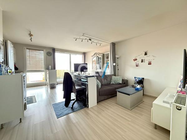 Appartement type 2 avec parking à Lille secteur Lille Fives , Lille