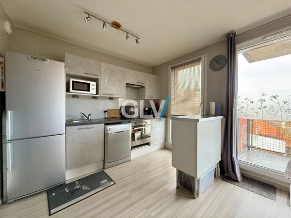 Appartement type 2 avec parking à Lille secteur Lille Fives , Lille