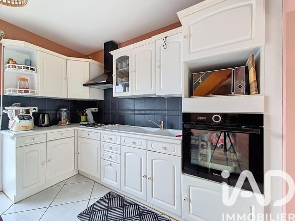 Maison à vendre 5 pièces 135 m² Isigny-le-Buat