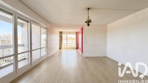 Appartement à vendre 4 pièces 81 m² Élancourt