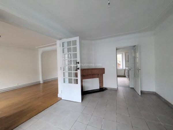 Vente                                                      Maison
                        
                     7 pièces                      142 m2                     à Châtenois