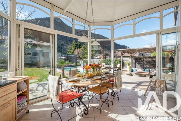 Maison à vendre 7 pièces 208 m² Vif