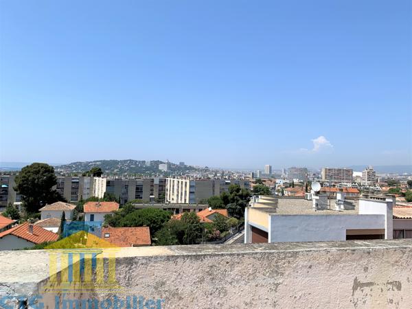 T2 MAZARGUES 13009 TERRASSE VUE MER
