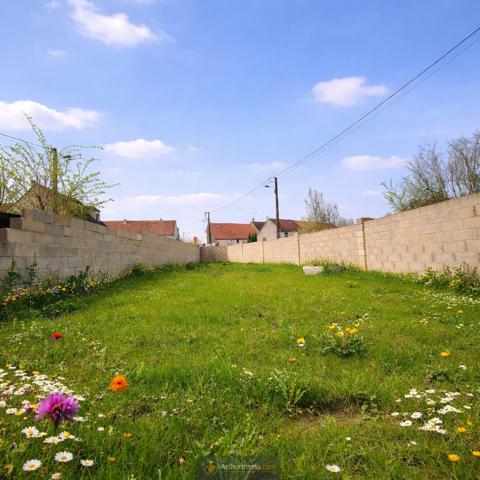 Faremoutiers (77515) Maison 4 pièces, terrain 288 m2, garage et sous-sol