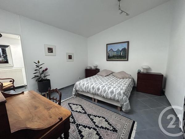 Maison à vendre  8 pièces - 210,80 m2 COUTRAS - 33