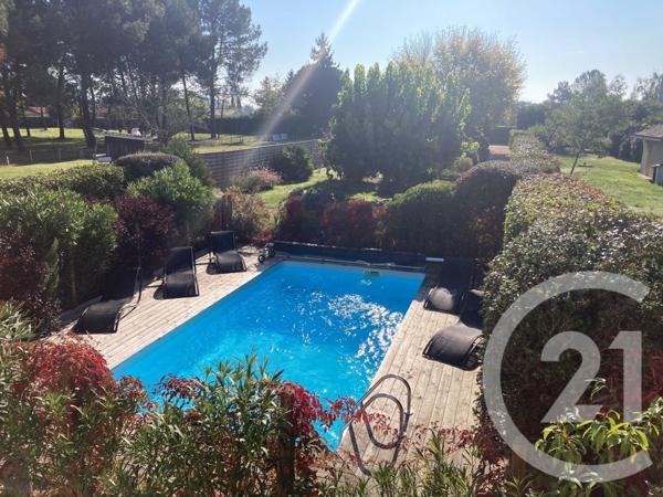 Maison à vendre  8 pièces - 210,80 m2 COUTRAS - 33