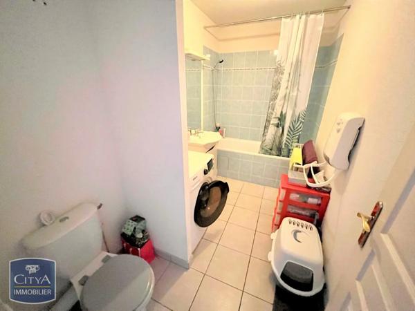 Appartement à louer 2 pièces 47.88m² Limoges (87000)