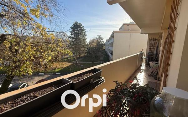 Appartement à vendre    4 pièces • 75,02 m2 Saint-Fargeau-Ponthierry