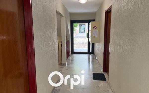 Appartement à vendre    4 pièces • 75,02 m2 Saint-Fargeau-Ponthierry