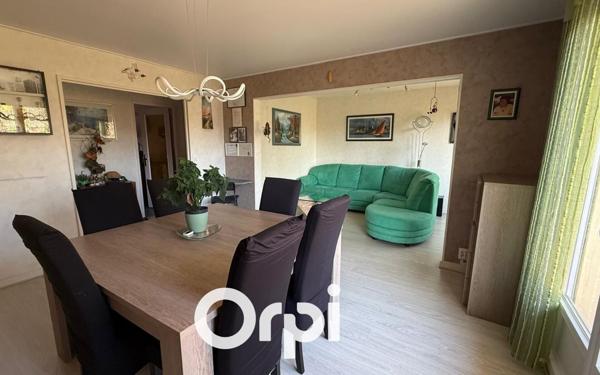 Appartement à vendre    4 pièces • 75,02 m2 Saint-Fargeau-Ponthierry