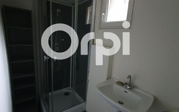 Maison à vendre    1 pièce • 49 m2 Château-Renard