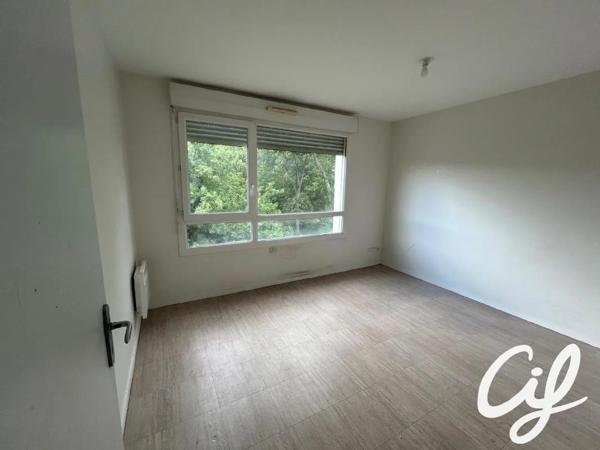 Appartement à vendre à Roche-sur-Yon (85000)