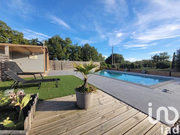Maison à vendre 4 pièces 135 m² Sainte-Livrade-sur-Lot