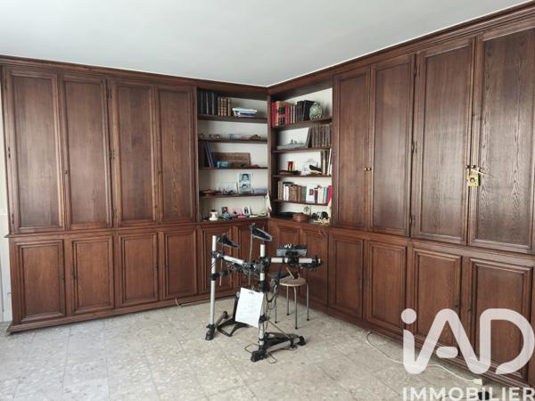 Maison à vendre 11 pièces 300 m² Châlons-en-Champagne