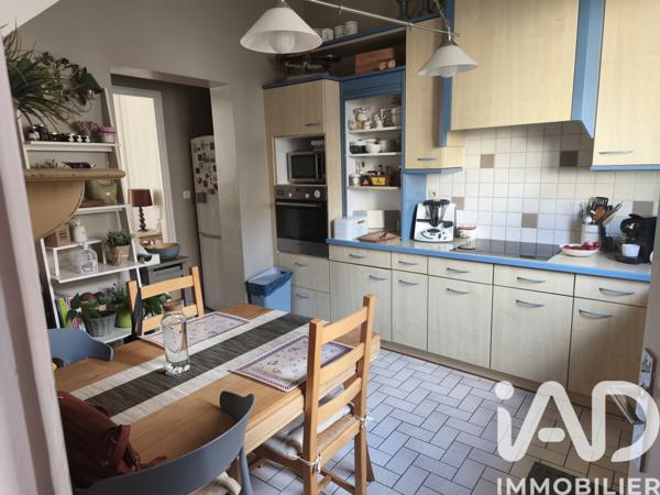 Maison à vendre 11 pièces 300 m² Châlons-en-Champagne