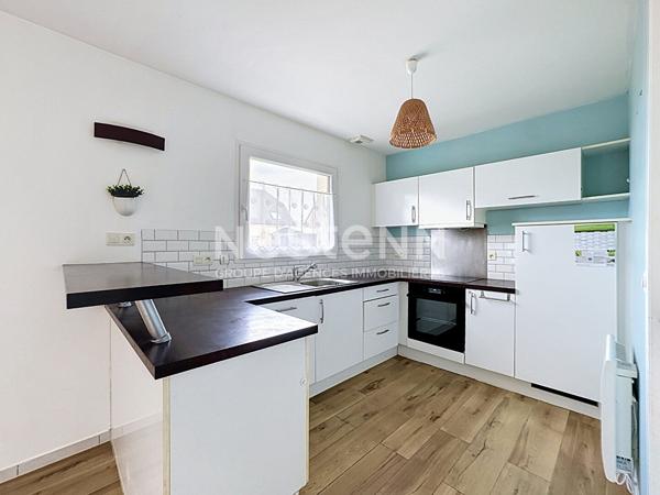 A vendre Maison contemporaine à Yffiniac proche des commerces 3 chambres et 2 bureaux!