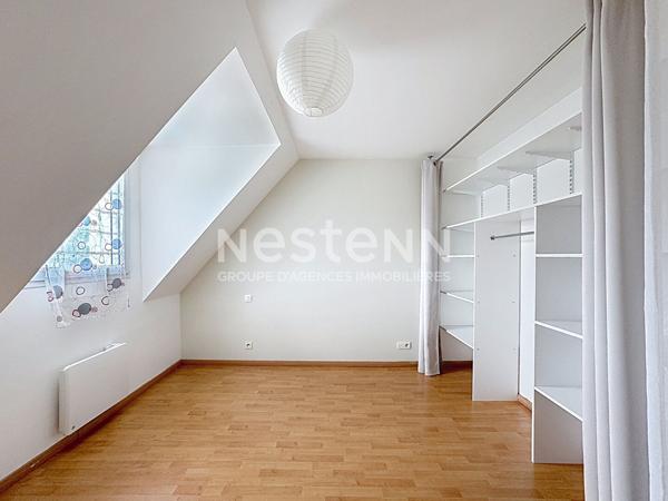 A vendre Maison contemporaine à Yffiniac proche des commerces 3 chambres et 2 bureaux!