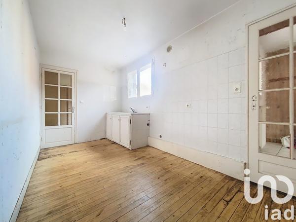 Maison de village 4 pièces de 102 m² à Aubas (24290)