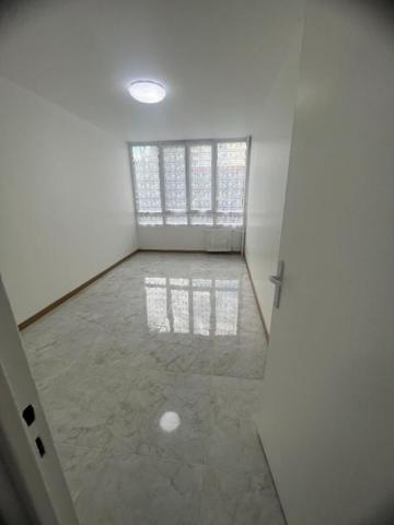 Appartement Aubervilliers 3 pièce(s) 73 m2