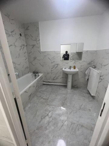 Appartement Aubervilliers 3 pièce(s) 73 m2
