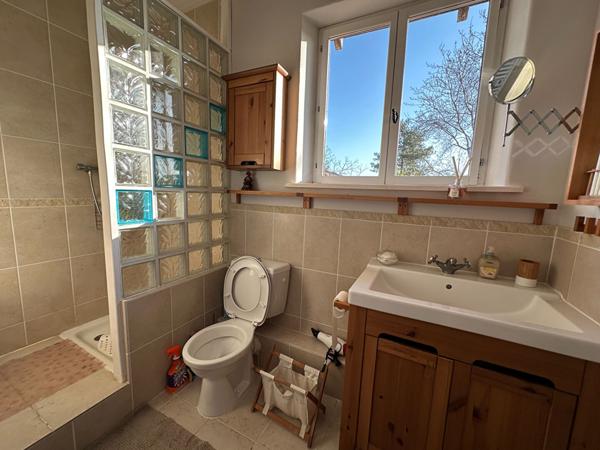 A Vendre Maison 8 pièces 5 chambres 292 m2 terrain piscine