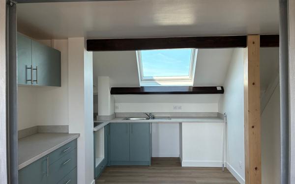 Appartement à louer    3 pièces •  Lescar