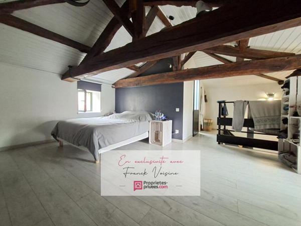 A VENDRE en Exclusivité aux Herbiers, maison avec 2 chambres sur une parcelle de 482 m2