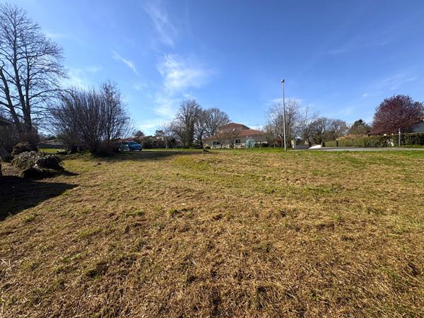 Grange avec terrain constructible Feytiat 1239 m2