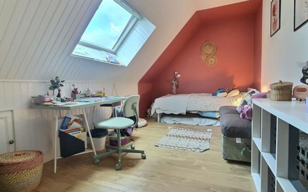 Maison à vendre    7 pièces •  La Ferté-Alais