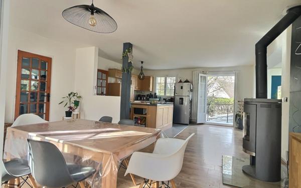 Maison à vendre    7 pièces •  La Ferté-Alais