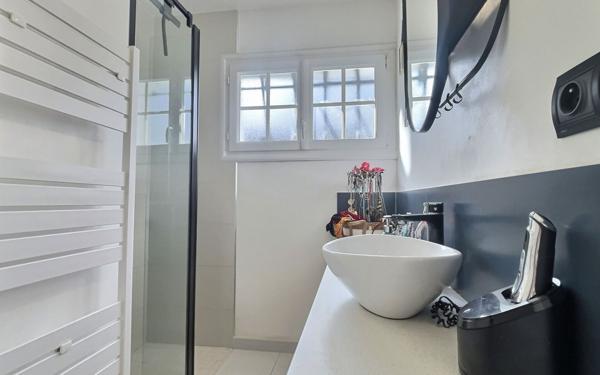 Maison à vendre    7 pièces •  La Ferté-Alais